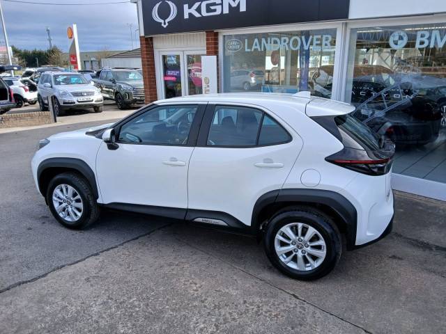 2022 Toyota Yaris Cross 1.5 VVT-h Icon SUV 5dr Petrol Hybrid E-CVT Euro 6 (s/s) (116 ps)