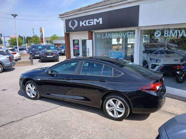 2020 Vauxhall Insignia 1.5 Turbo D SE Nav Grand Sport 5dr Diesel Manual Euro 6 (s/s) (122 ps)