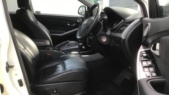 2015 SsangYong Korando 2.0D ELX4 SUV 5dr Diesel T-Tronic 4WD Euro 5 (175 ps)