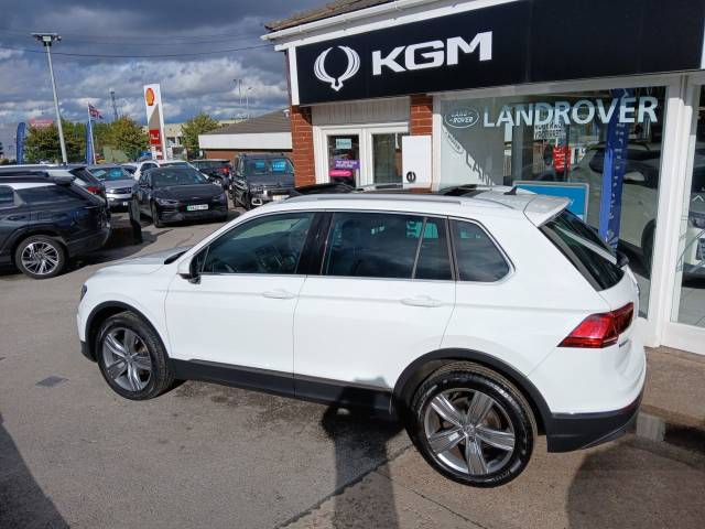 2017 Volkswagen Tiguan 2.0 TDI BlueMotion Tech SEL SUV 5dr Diesel DSG 4Motion Euro 6 (s/s) (150 ps)