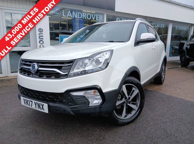 SsangYong Korando 2.2D ELX SUV 5dr Diesel Manual 4WD Euro 6 (178 ps) All Terrain Diesel WHITE