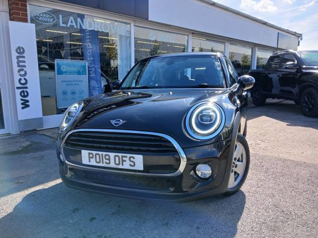 2019 Mini Hatchback 1.5 Cooper Classic Hatchback 5dr Petrol Manual Euro 6 (s/s) (136 ps)