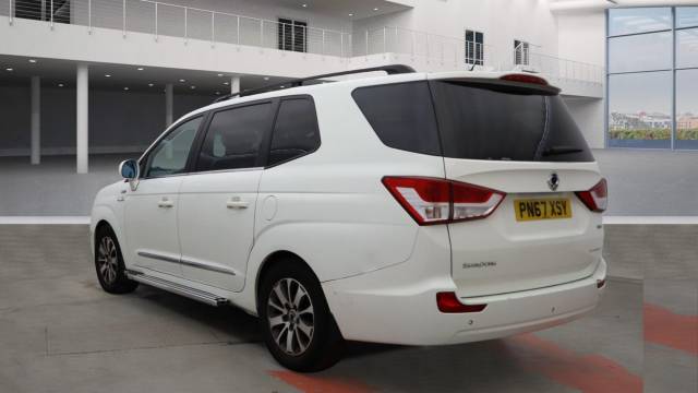 2017 SsangYong Turismo 2.2D ELX MPV 5dr Diesel T-Tronic 4WD Selectable Euro 6 (178 ps)