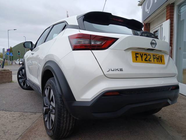 2022 Nissan Juke 1.0 DIG-T Acenta SUV 5dr Petrol Manual Euro 6 (s/s) (114 ps)