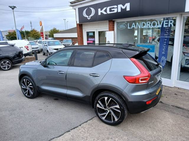 2018 Volvo XC40 2.0 D4 R-Design Pro SUV 5dr Diesel Auto AWD Euro 6 (s/s) (190 ps)