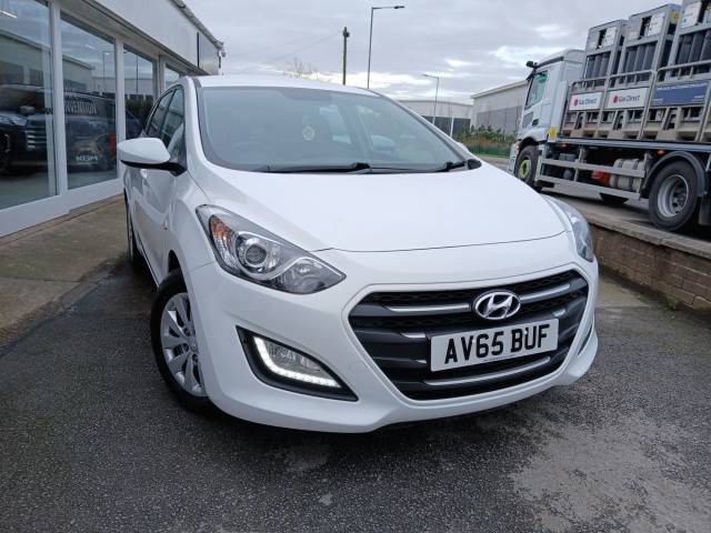2015 Hyundai i30 1.6 S Tourer 5dr Petrol Manual Euro 6 (120 ps)