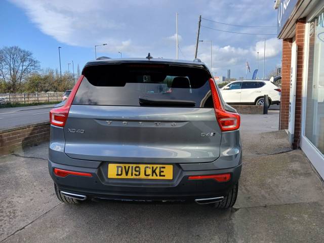 2019 Volvo XC40 2.0 D4 R-Design SUV 5dr Diesel Auto AWD Euro 6 (s/s) (190 ps)