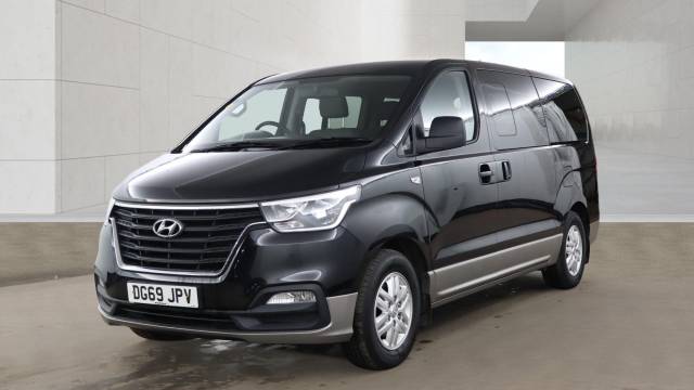 Hyundai I800 2.5 CRDi SE MPV 5dr Diesel Auto Euro 6 (170 ps) MPV Diesel BLACK