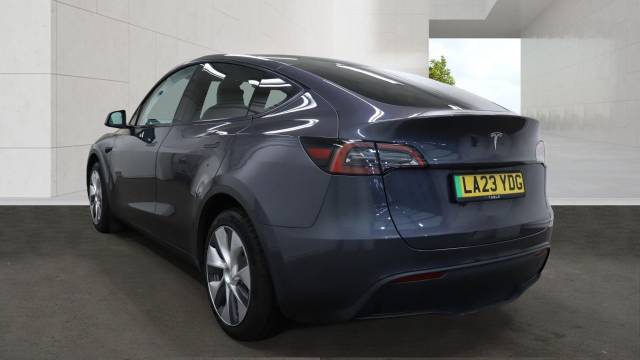 2023 Tesla Model Y SUV 5dr Electric Auto RWD (346 ps)