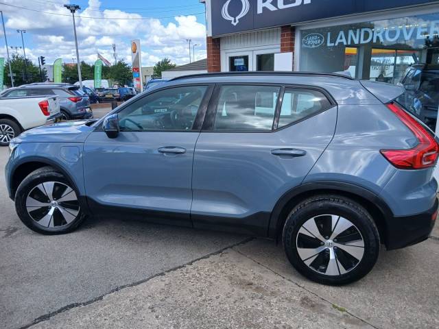 2022 Volvo XC40 1.5h T4 Recharge 10.7kWh Plus SUV 5dr Petrol Plug-in Hybrid Auto Euro 6 (s/s) (211 ps)