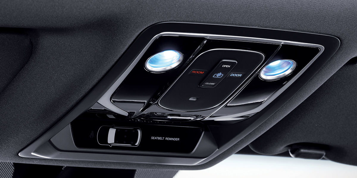 rexton - New overhead console with touch sensitive controls